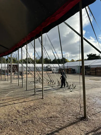 On site: Cirque Phénix, Paris